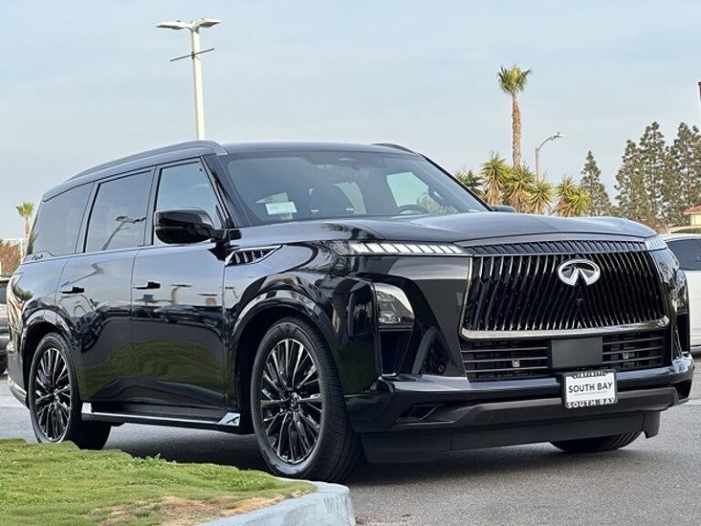 2025 インフィニティ QX80 Autograph