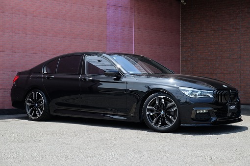 BMW 740i Mスポーツ
