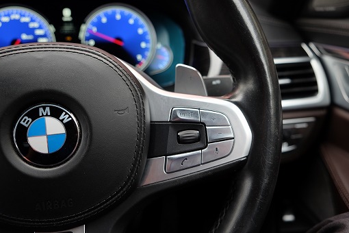 BMW 740i Mスポーツ