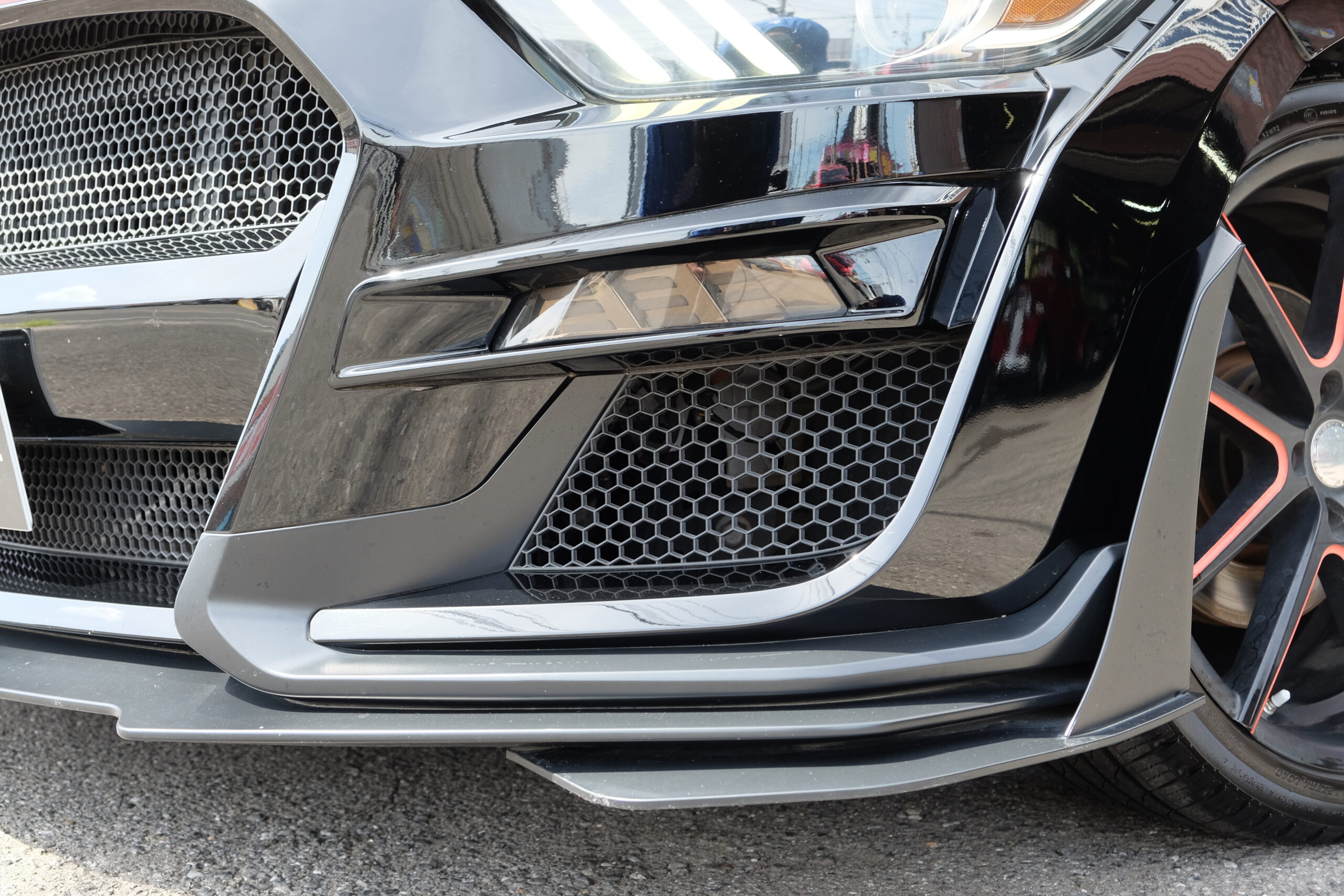 フォード マスタング EcoBoost