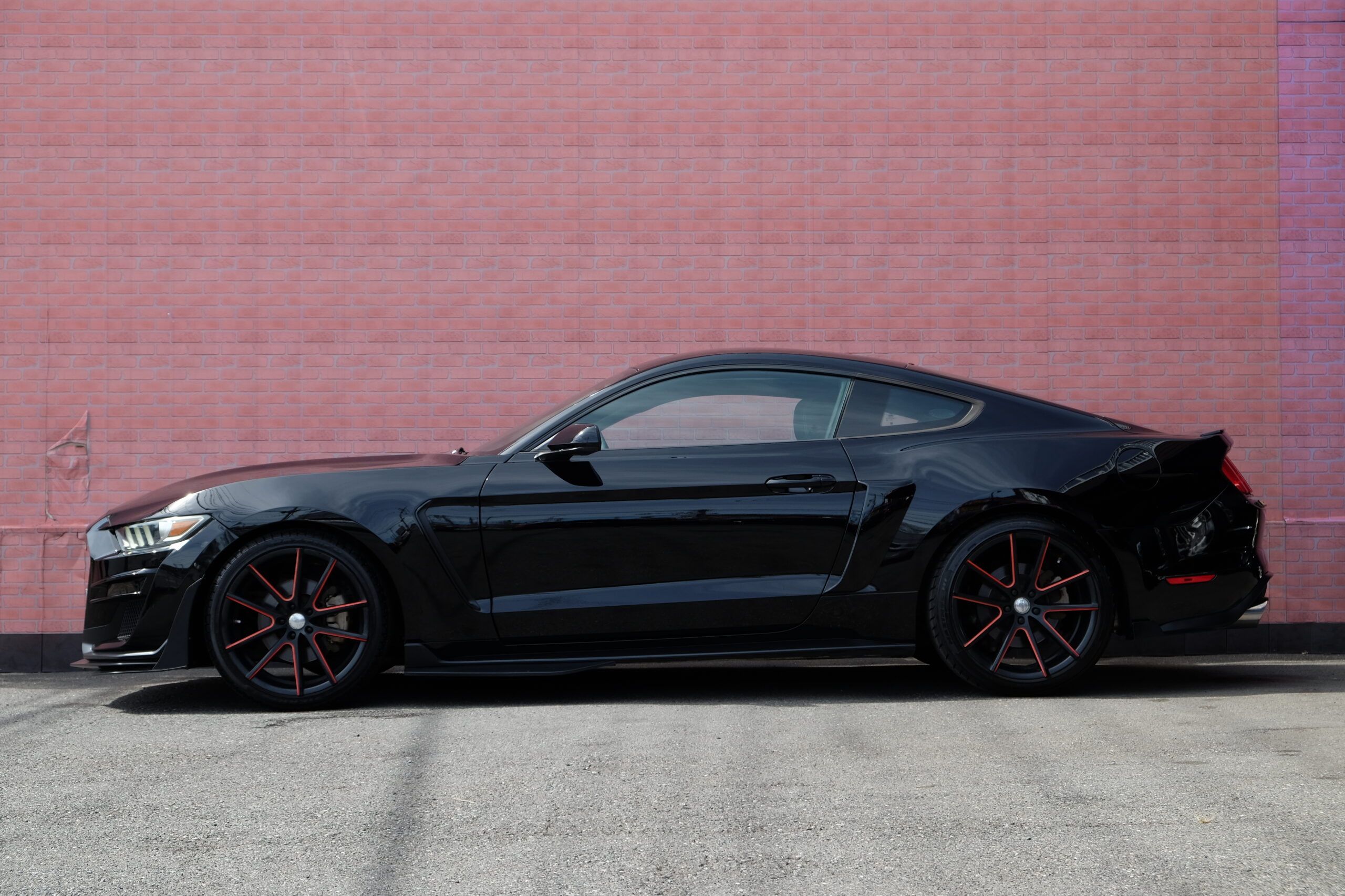 フォード マスタング EcoBoost