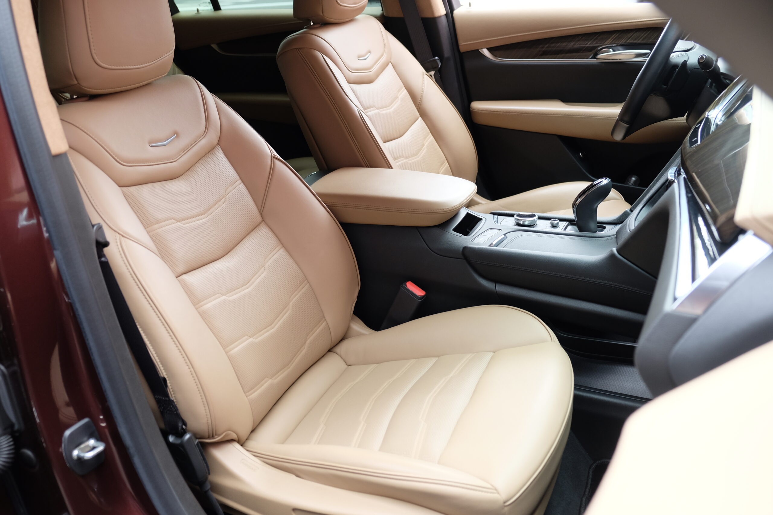 キャデラック XT6 プラチナム