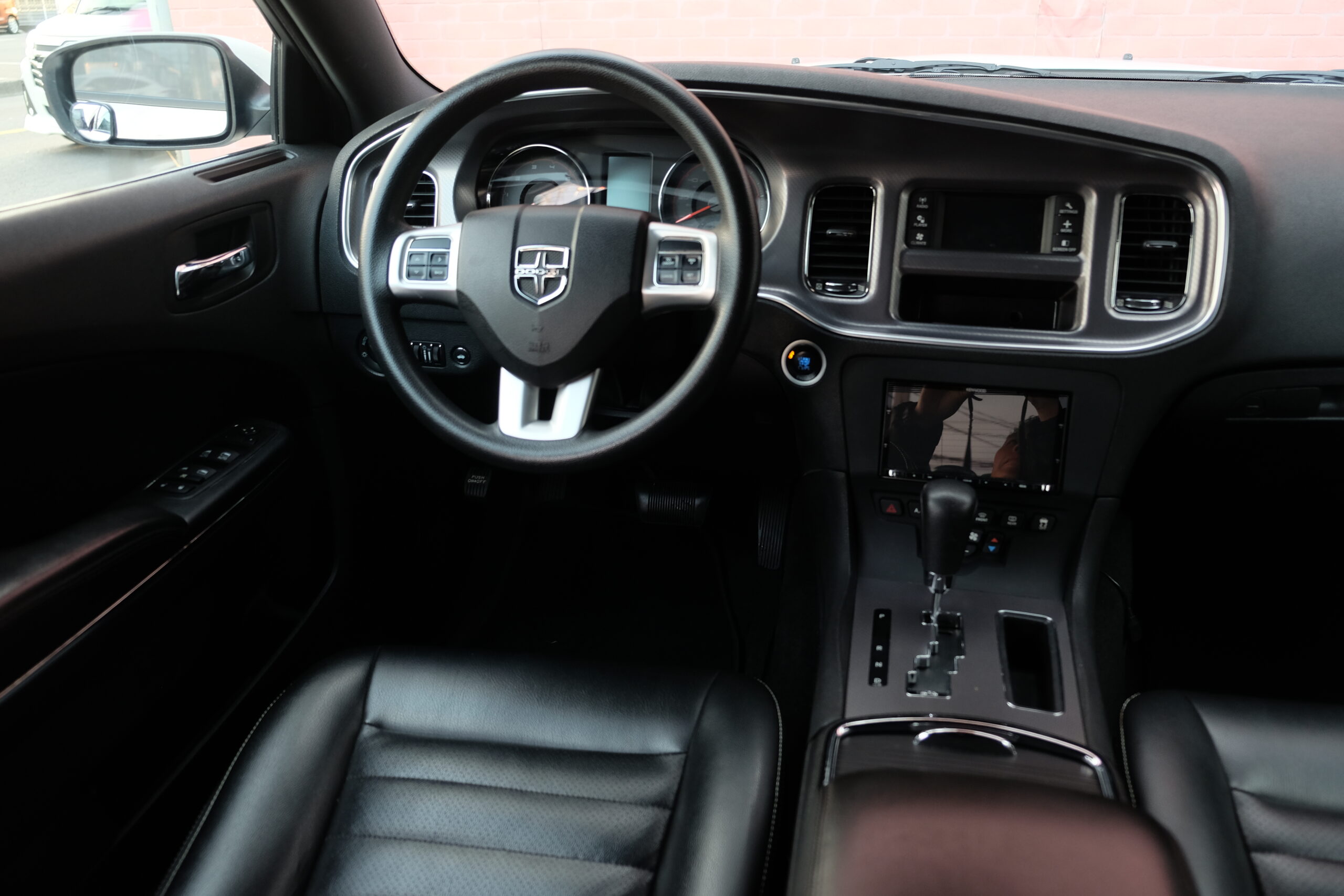 ダッジ チャージャー SRT-Style
