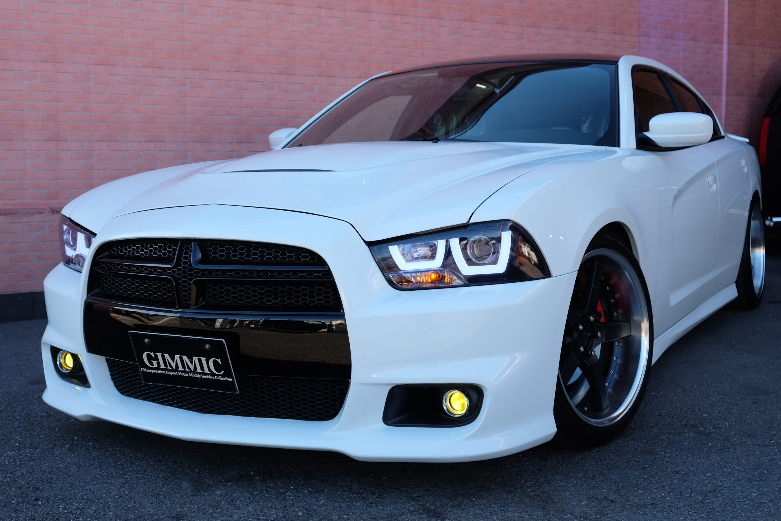 ダッジ チャージャー SRT-Style