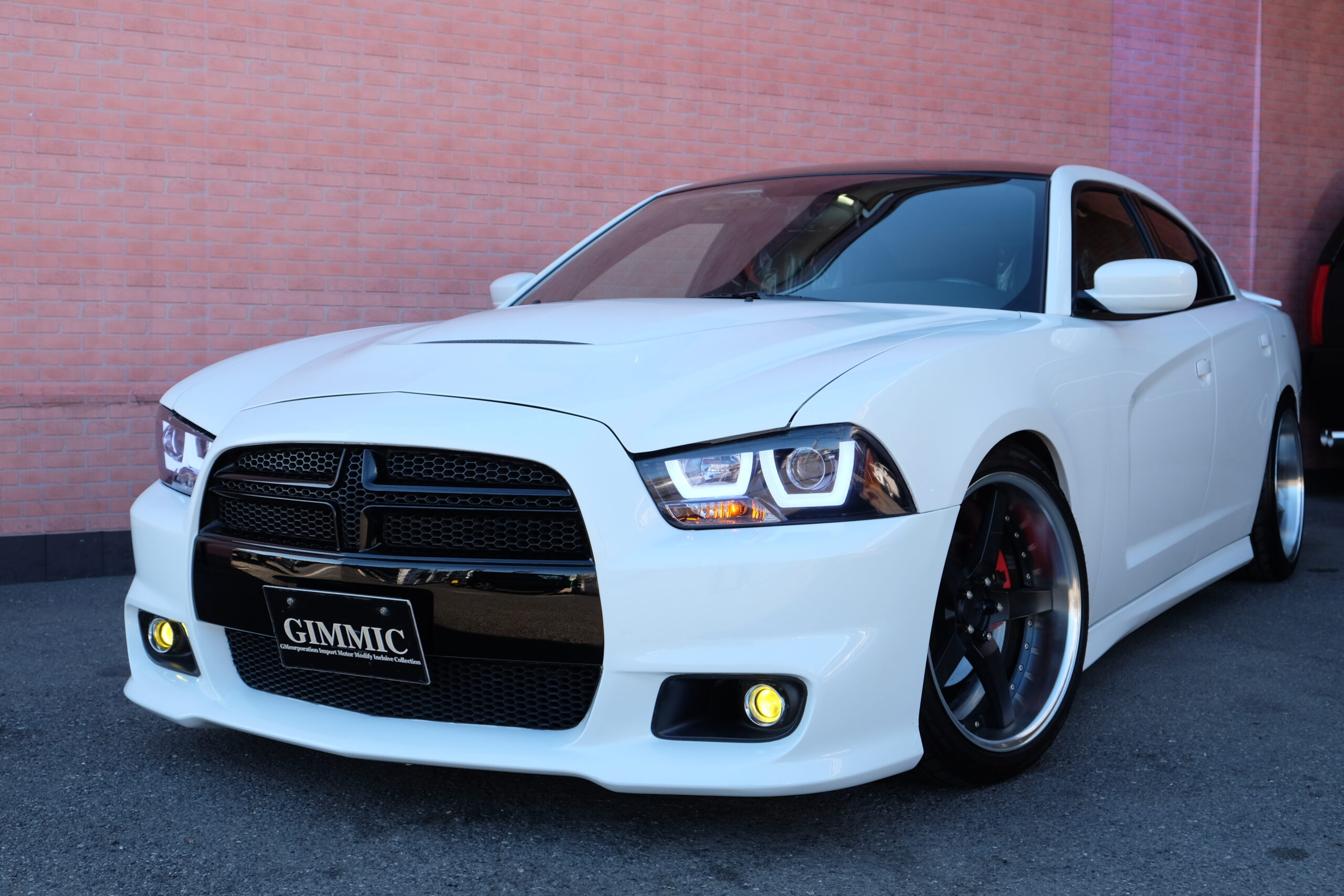 ダッジ チャージャー SRT-Style