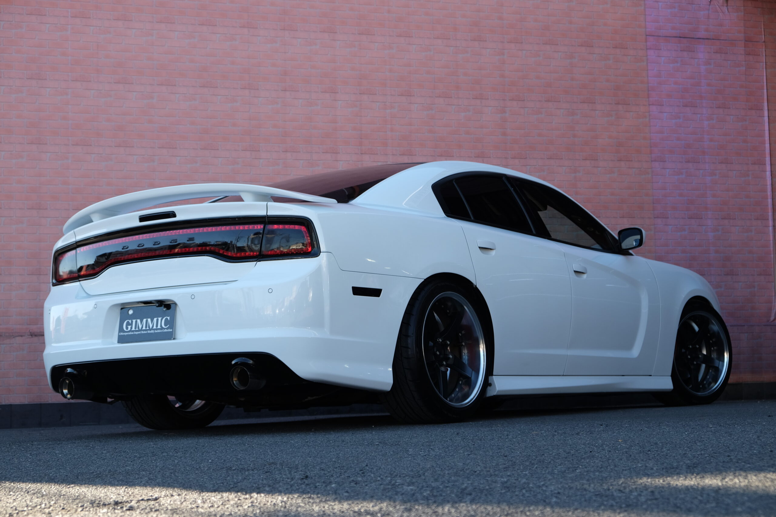 ダッジ チャージャー SRT-Style