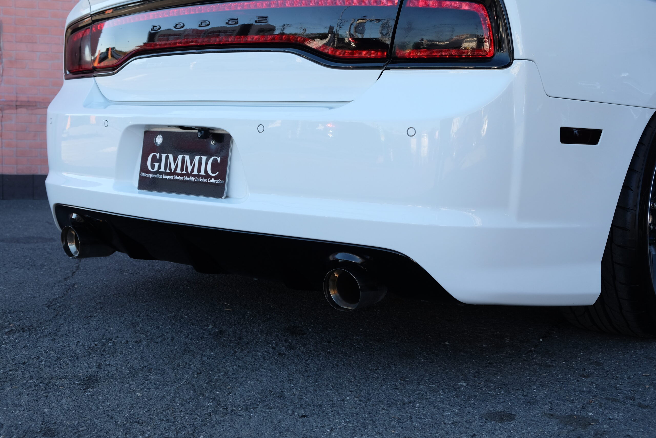 ダッジ チャージャー SRT-Style