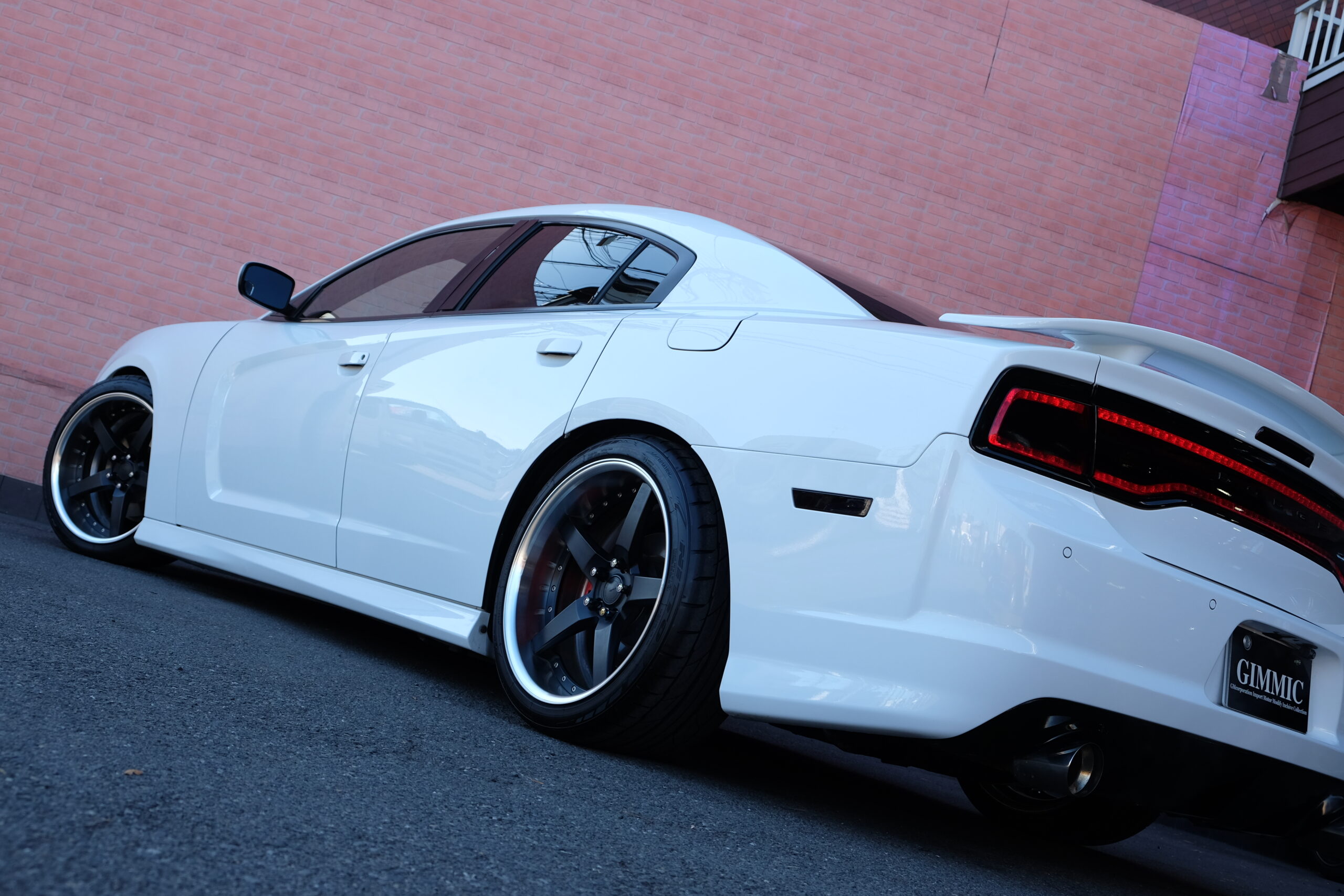 ダッジ チャージャー SRT-Style