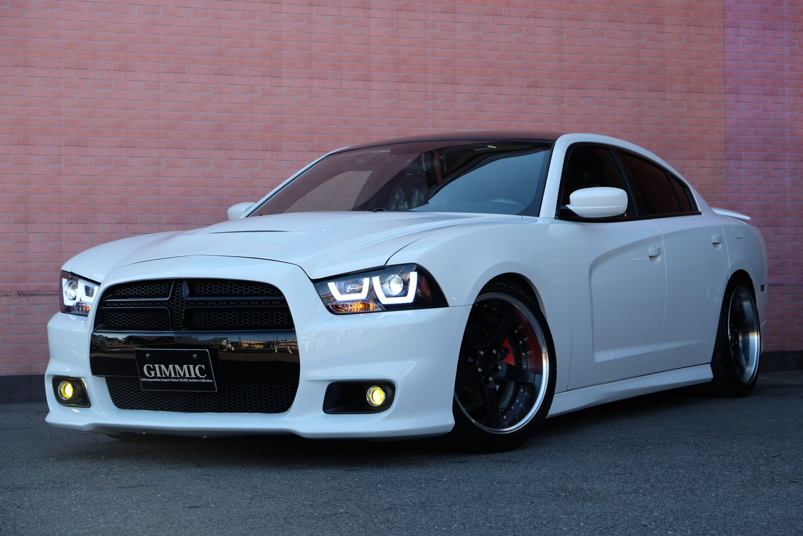 ダッジ チャージャー SRT-Style