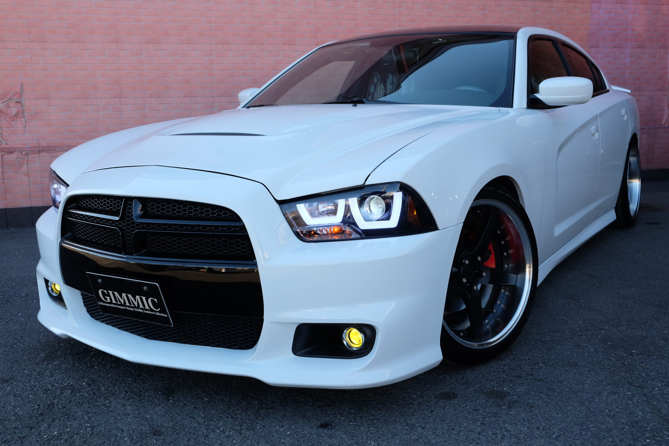 ダッジ チャージャー SRT-Style