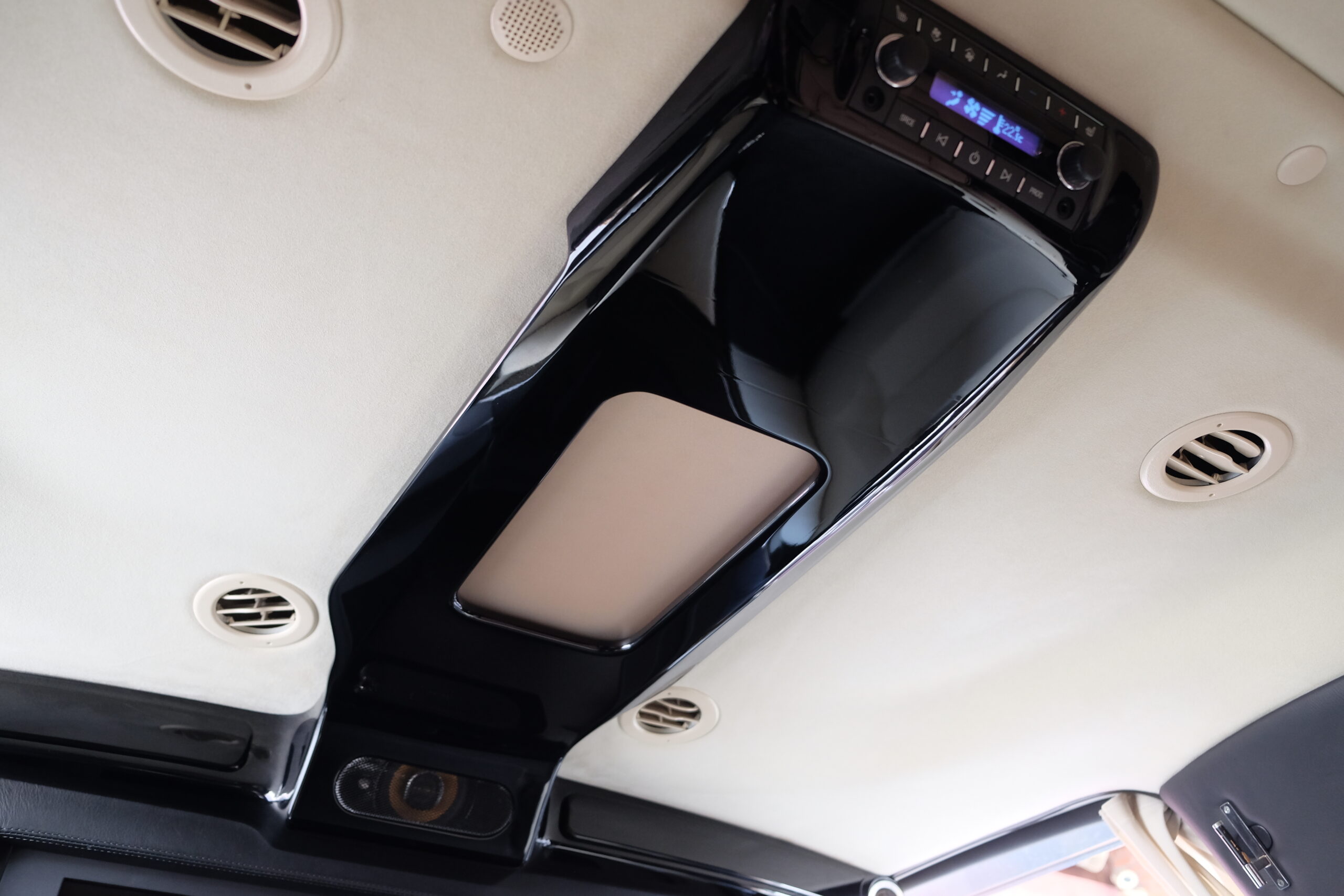 キャデラック エスカレード ESV EXPRIDE Limo’