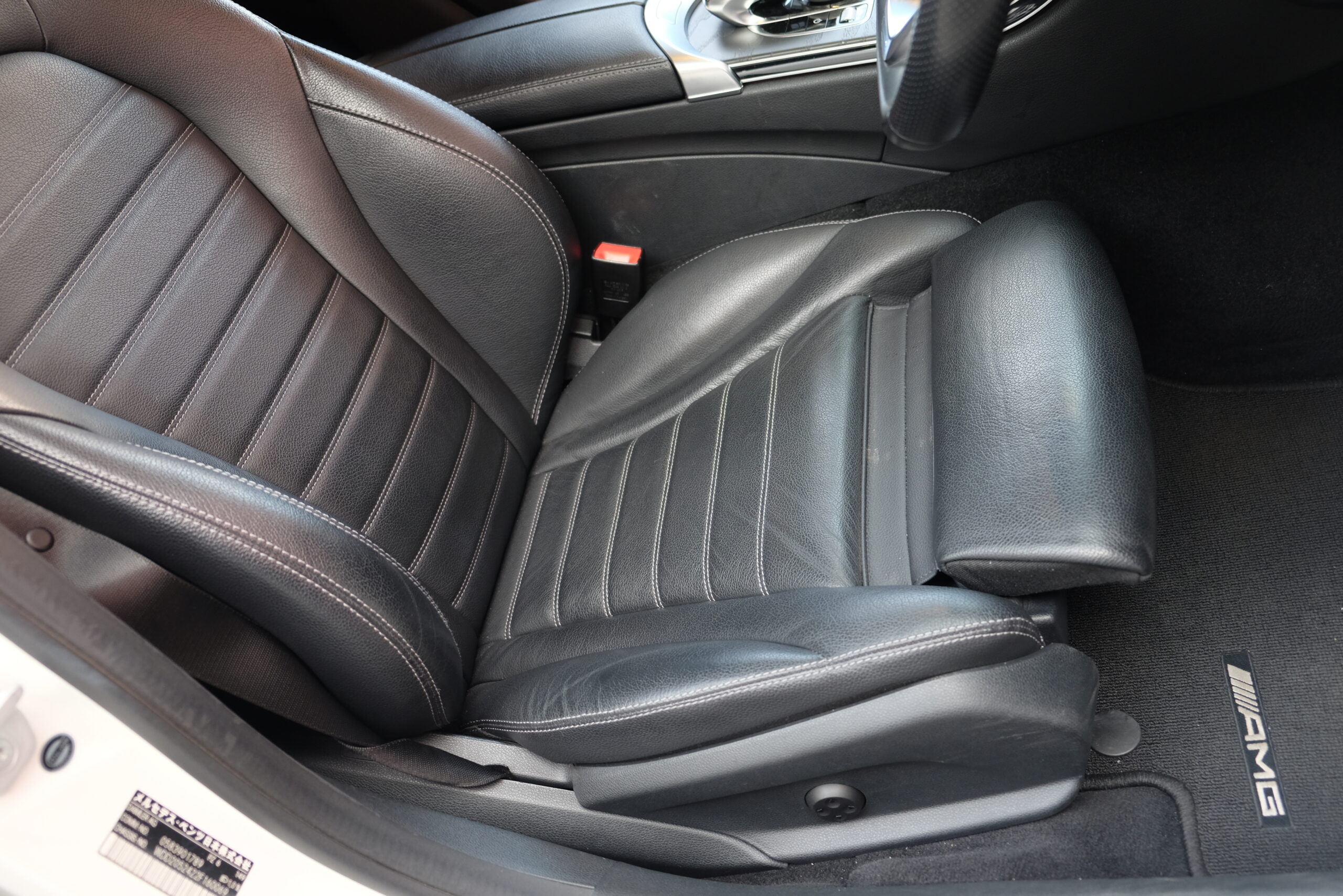 M-ベンツ C200 ｽﾃｰｼｮﾝﾜｺﾞﾝ スポーツ