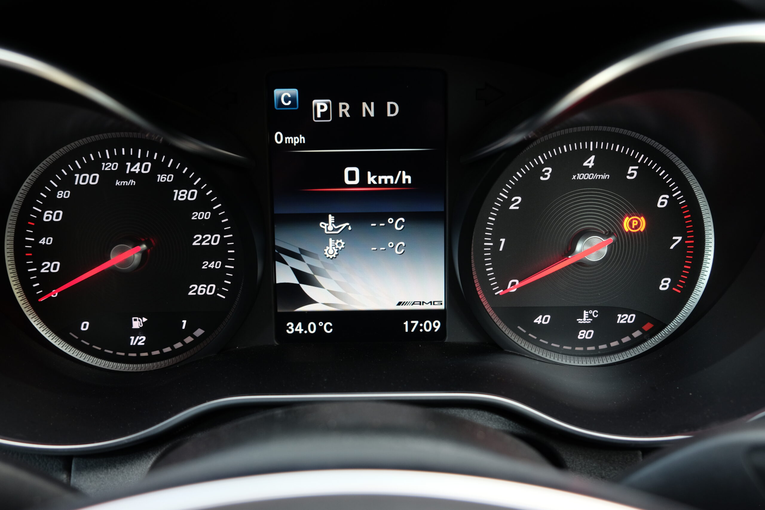 M-ベンツ C200 ｽﾃｰｼｮﾝﾜｺﾞﾝ スポーツ