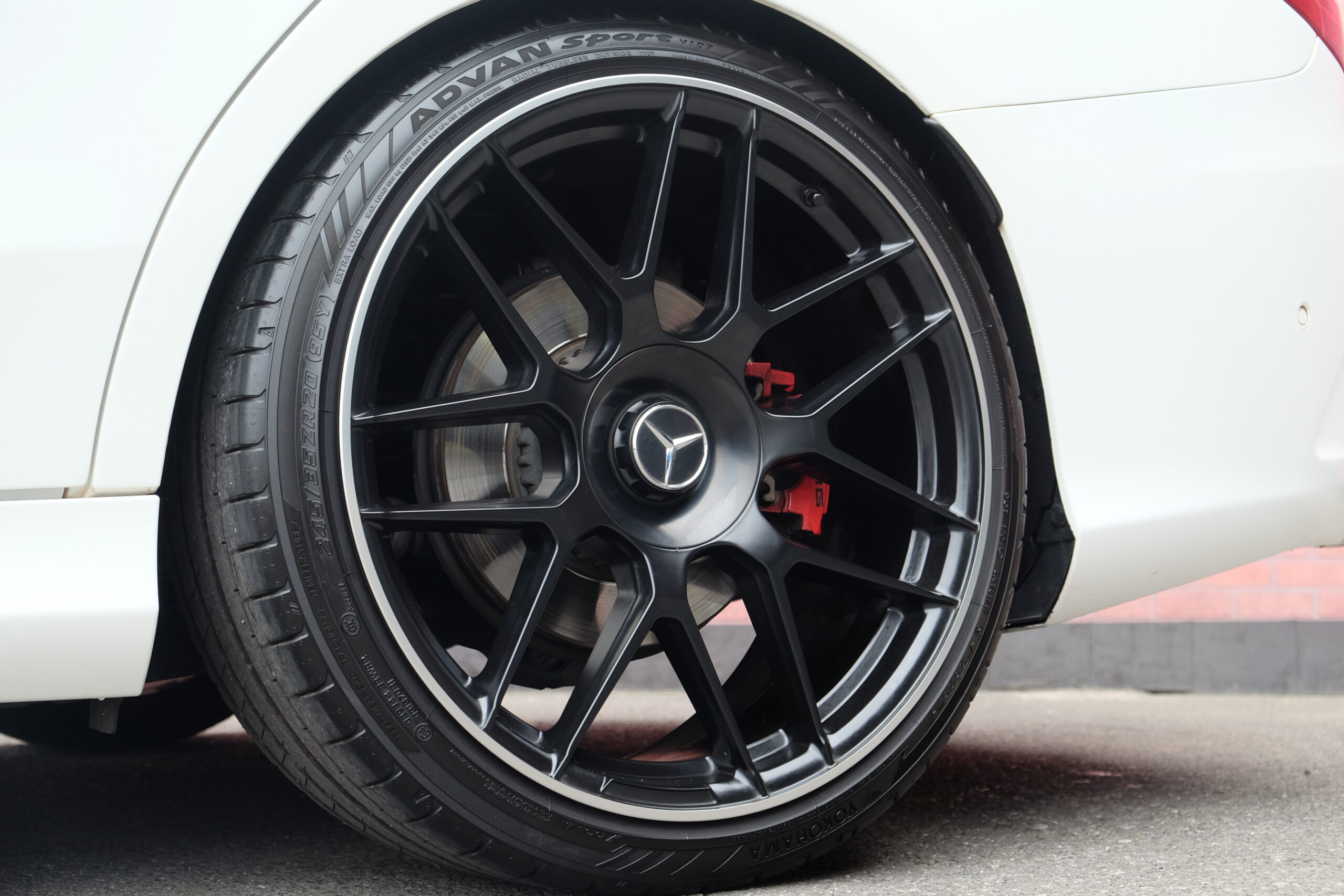 M-ベンツ C200 ｽﾃｰｼｮﾝﾜｺﾞﾝ スポーツ