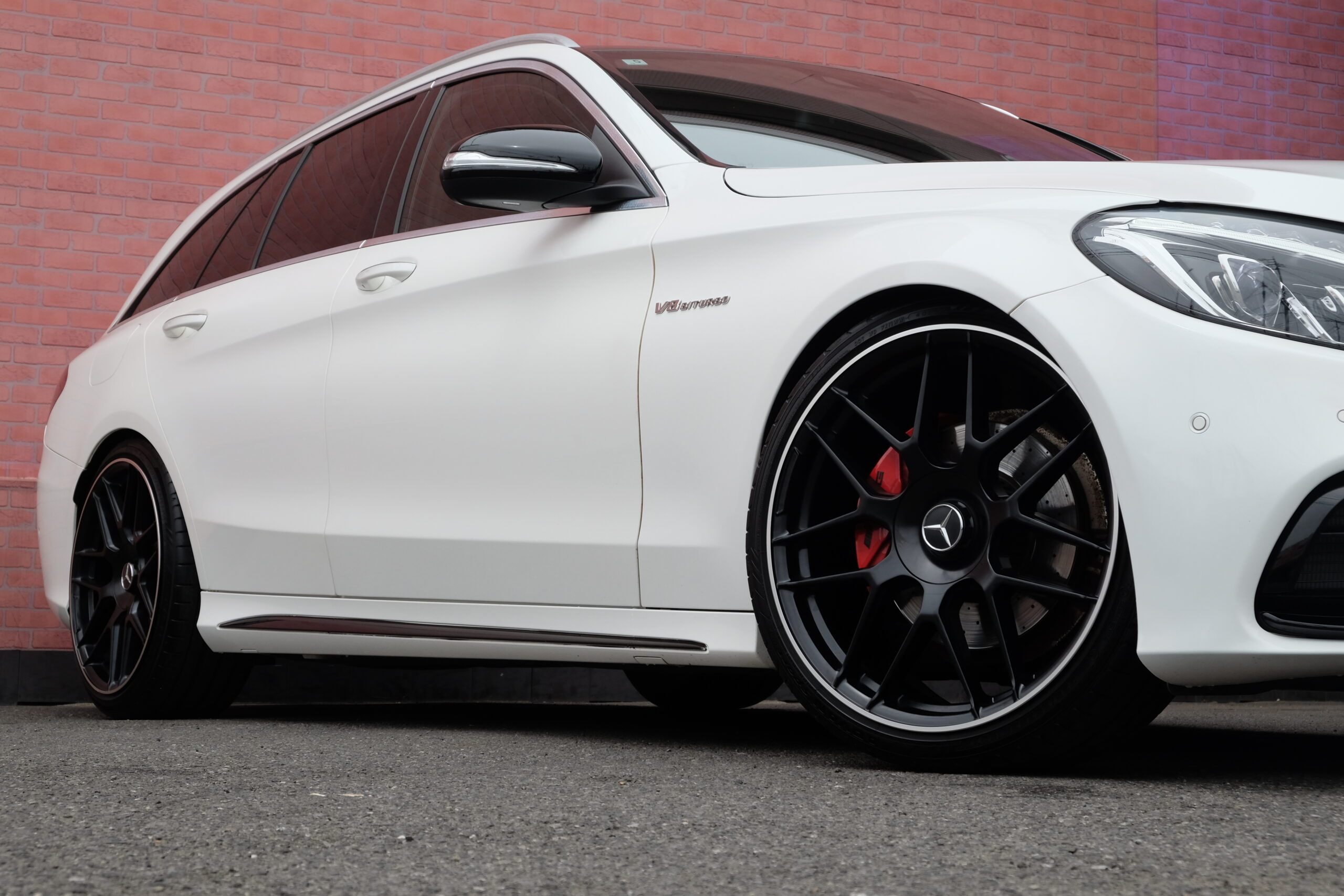 M-ベンツ C200 ｽﾃｰｼｮﾝﾜｺﾞﾝ スポーツ