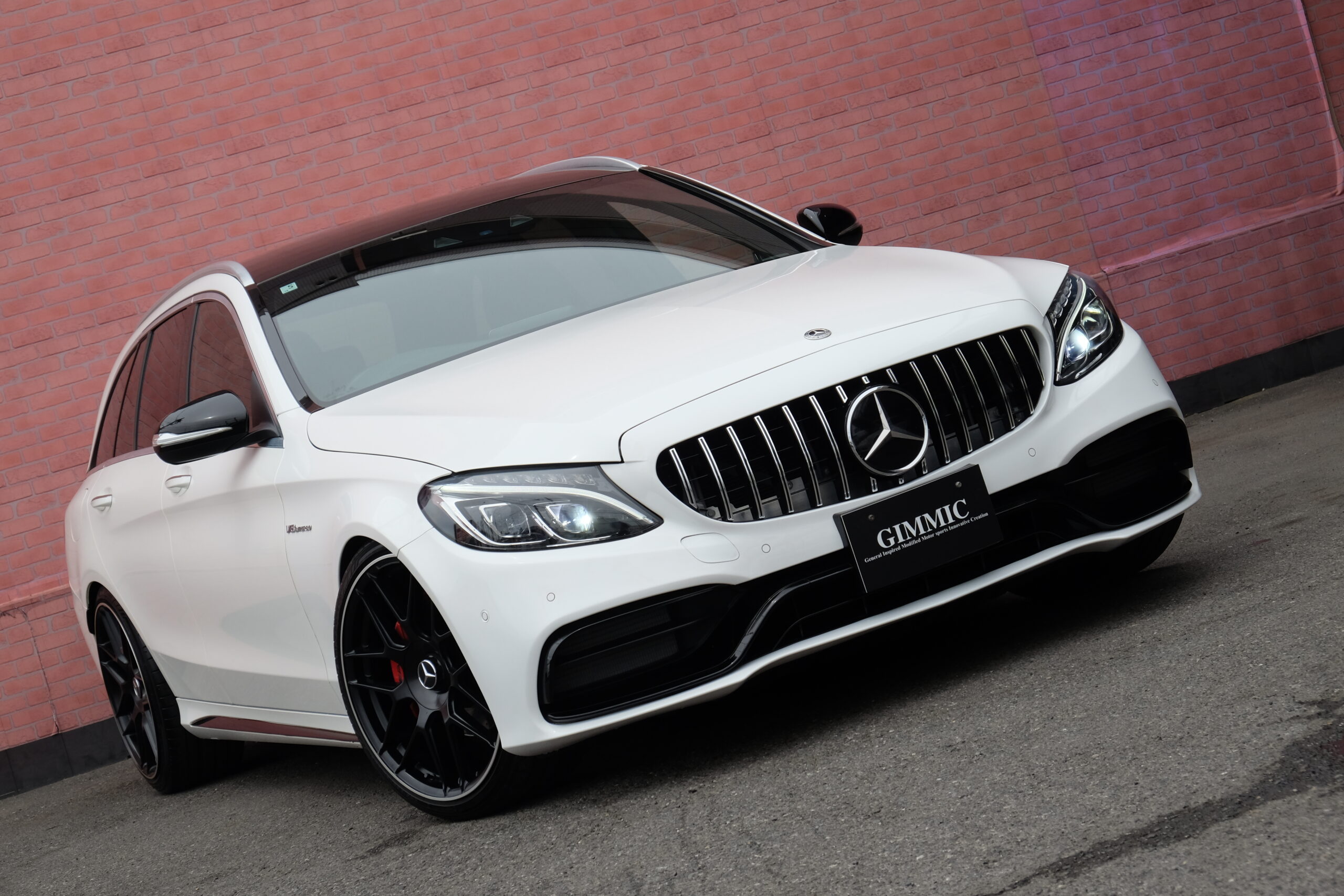 M-ベンツ C200 ｽﾃｰｼｮﾝﾜｺﾞﾝ スポーツ
