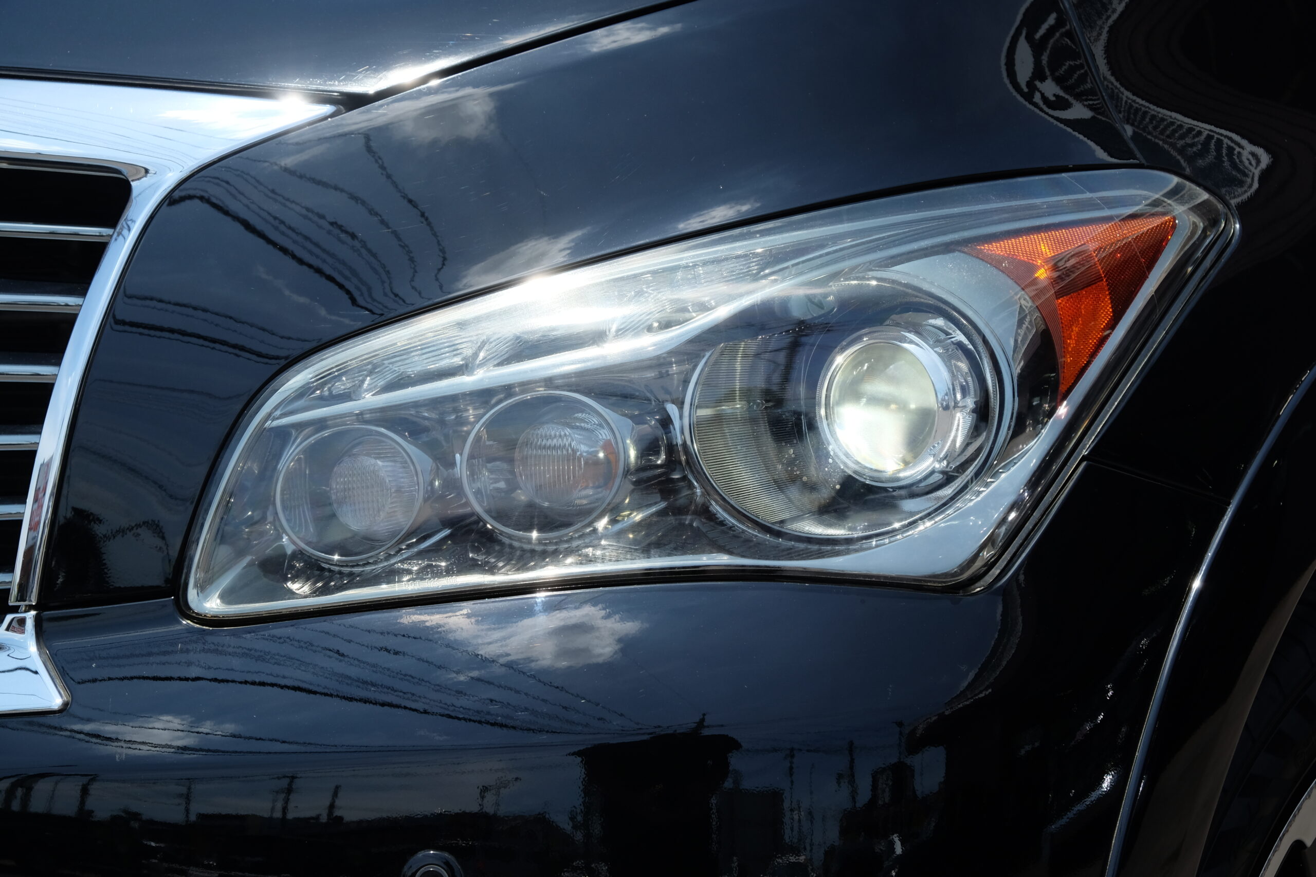 インフィニティ QX80