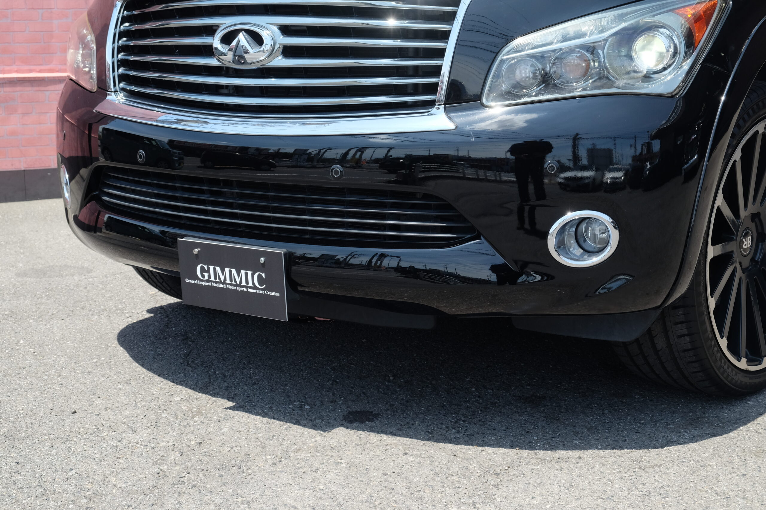 インフィニティ QX80