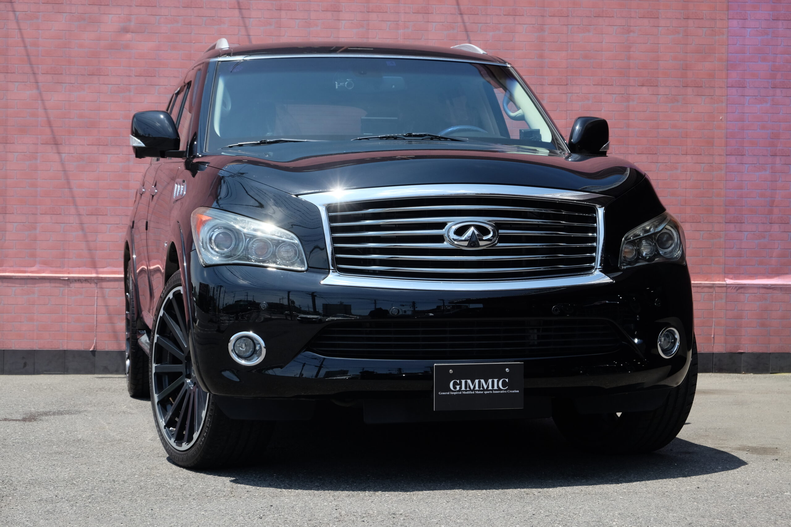 インフィニティ QX80
