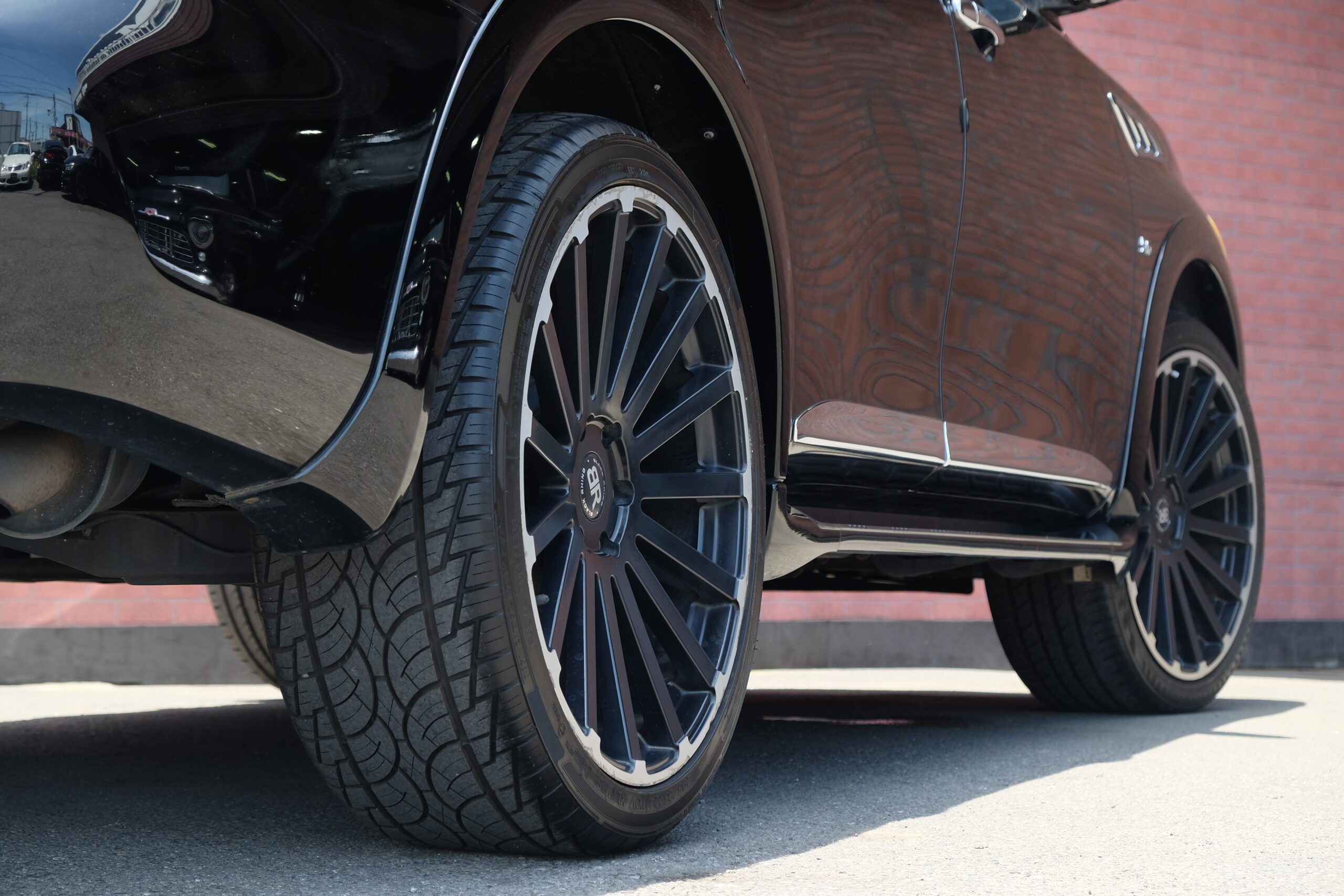 インフィニティ QX80