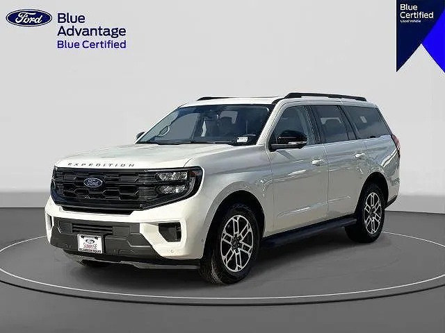 2025 フォード Expedition Active Equipment Group 202A High Package