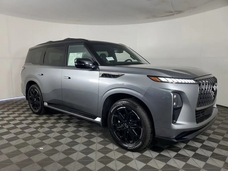 2026 インフィニティ QX80 Sport Exterior Package