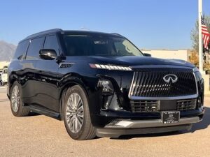 2025 インフィニティ QX80 Luxe
