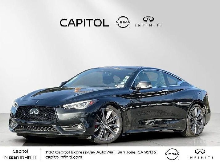 2022 インフィニティ Q60 Red Sport 400
