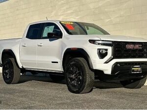 2024 GMC キャニオン エレベーション