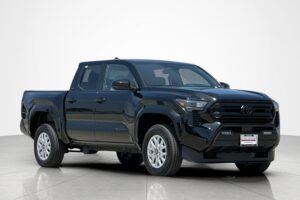 2024 トヨタ タコマ SR5