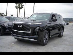2025 インフィニティ QX80 Pure w- Cargo Package