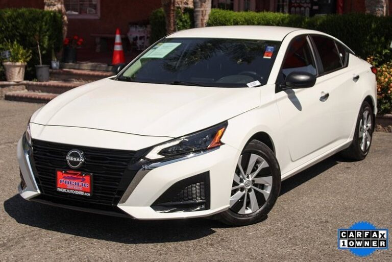 2024 日産 アルティマ 2.5S