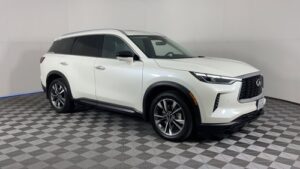 2023 インフィニティ QX60 Luxe