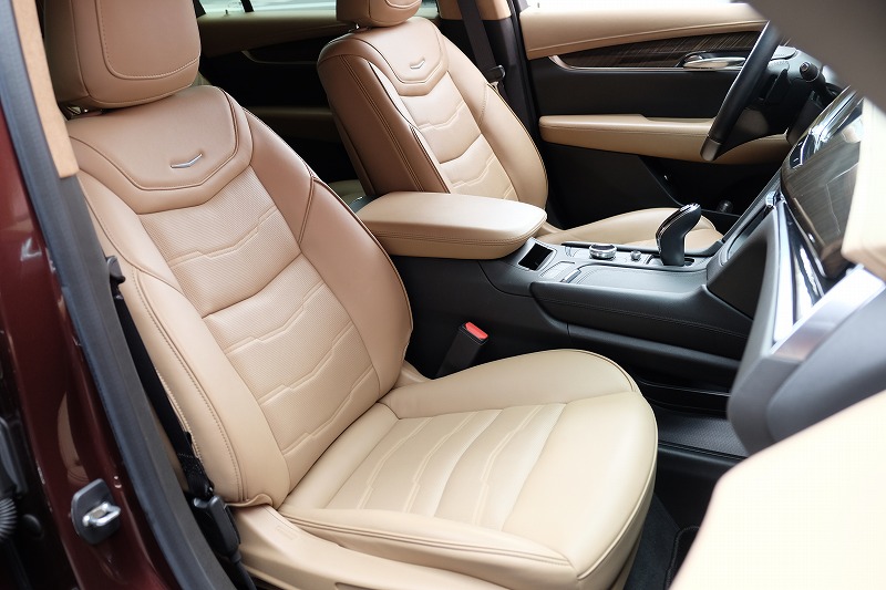 キャデラック XT6 プラチナム