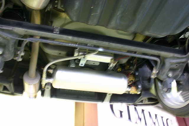 QNC21 bB 白小倉