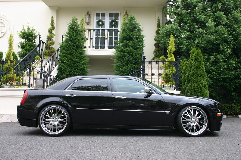 クライスラー 300C ロング