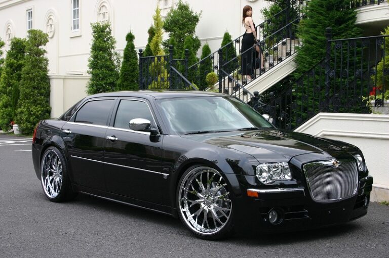 クライスラー 300C ロング