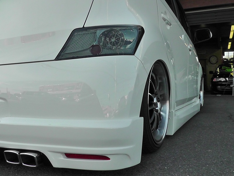 トヨタ ＱＮＣ２１ ｂＢ エアサス