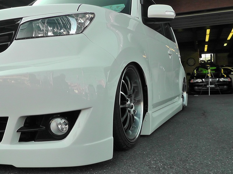トヨタ ＱＮＣ２１ ｂＢ エアサス