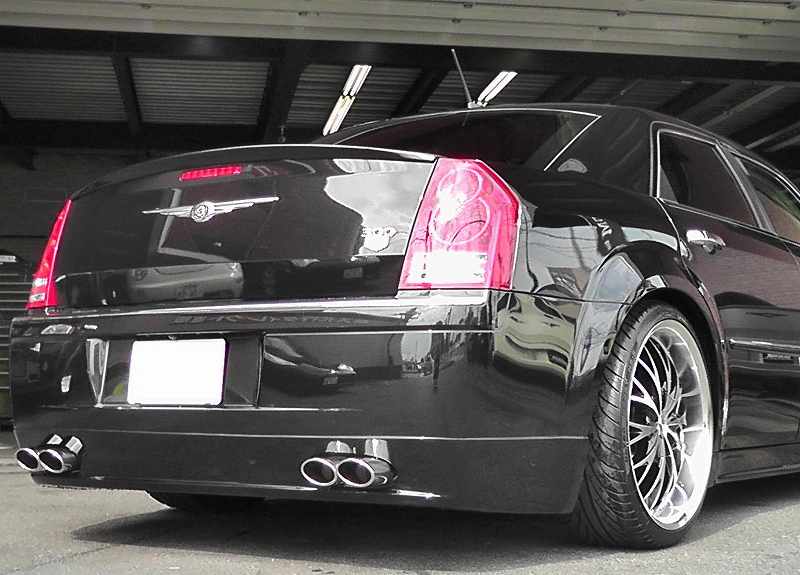 300C トランクスポイラー