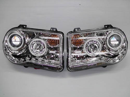 ３００Ｃ用ＣＣＦLヘッドランプ