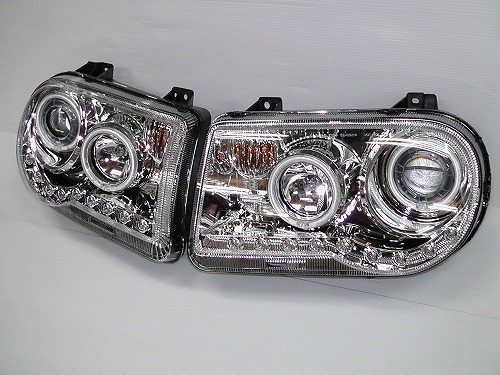 ３００Ｃ用ＣＣＦLヘッドランプ