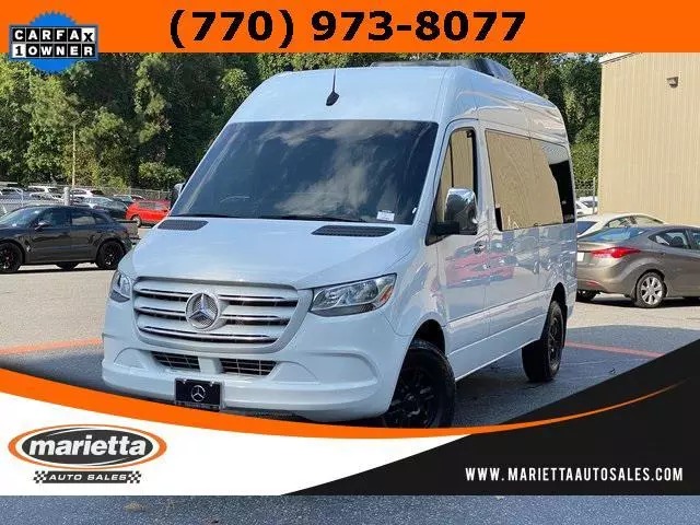 2019 メルセデス スプリンター Standard Roof I4 144′ RWD
