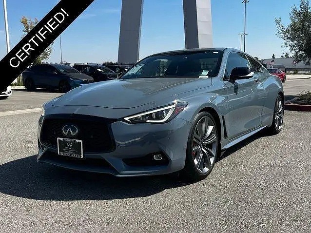 2021 インフィニティ Q60 Red Sport 400