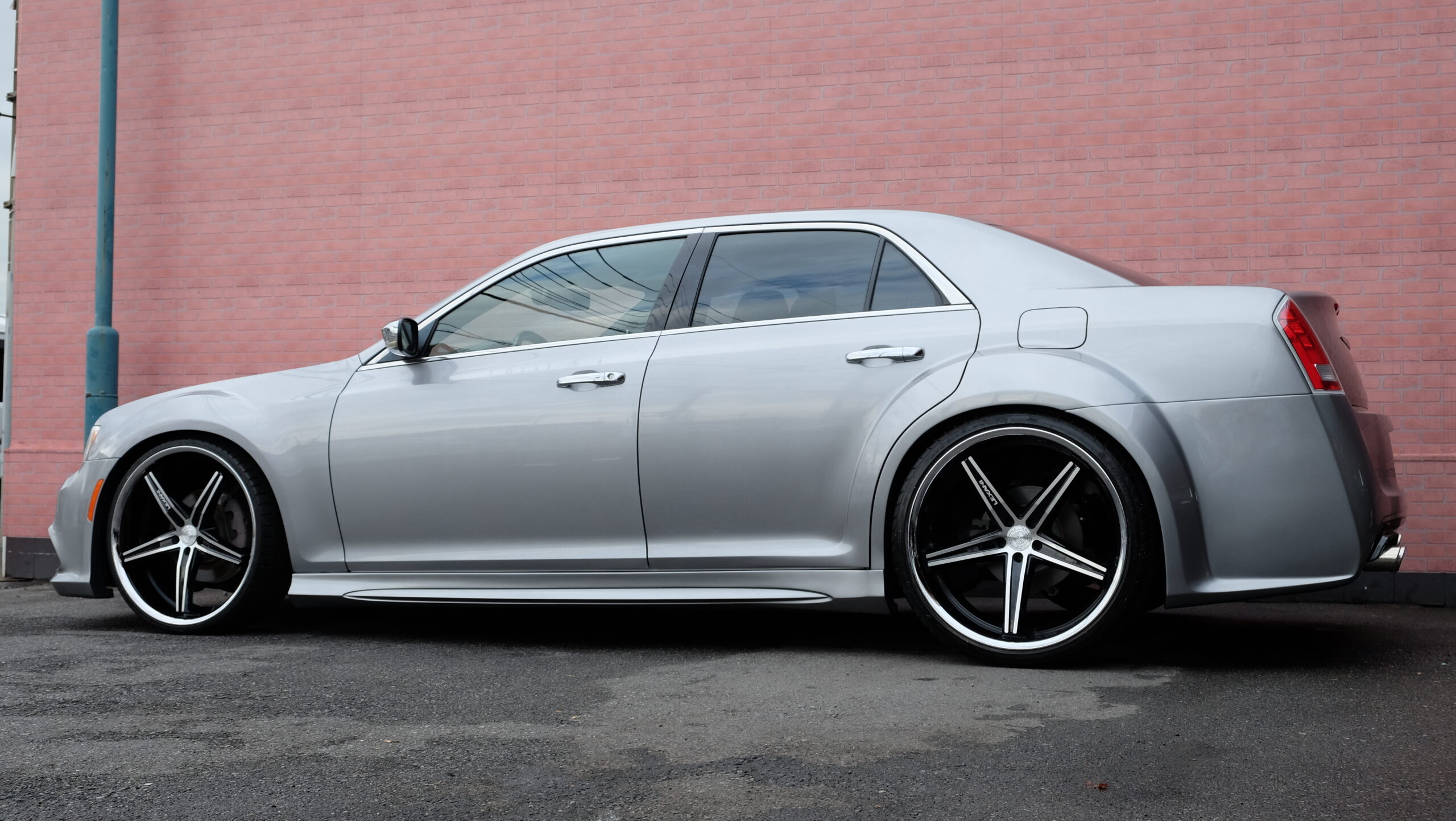 CHRYSLER 300C 5,7 HEMI                    GIMMIC×WIDEBODY×AIR RIDE