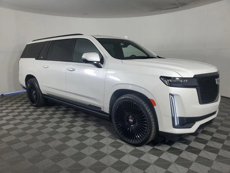2023 キャデラック エスカレード ESV スポーツ