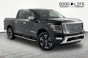 2021 日産 タイタン