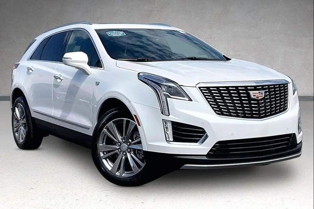 2025 キャデラック XT5