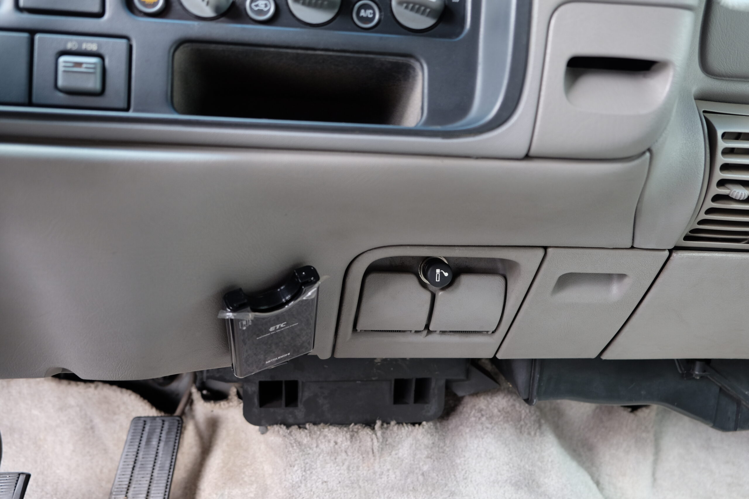 シボレー タホ 新車並行