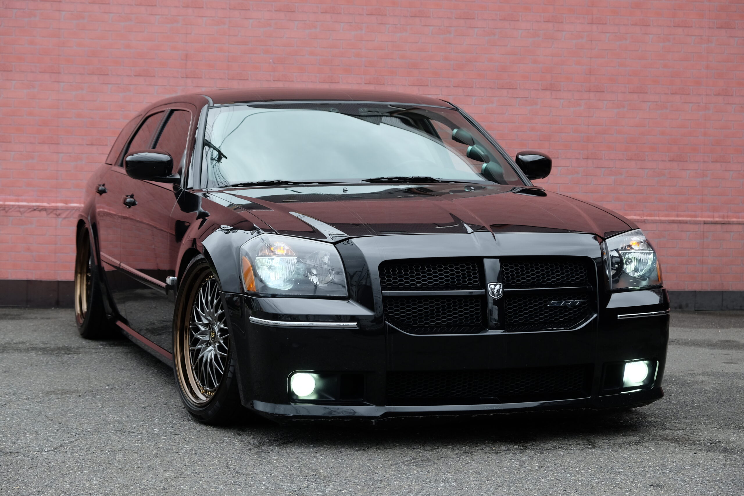 ダッジ マグナム SRT-8 新車並行